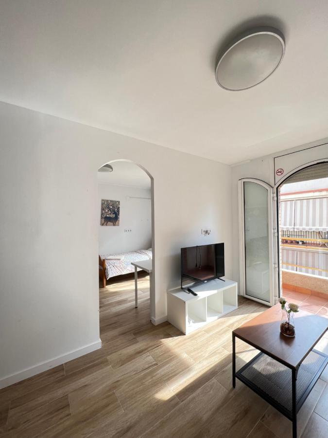 Luna L'Hospitalet de Llobregat Exterior foto